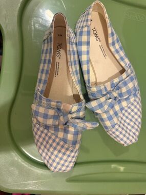 TOMS Blue & White Gingham Knot Slip-Ons